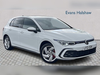 Used Volkswagen Golf 2021 for sale - 76390600: Photo