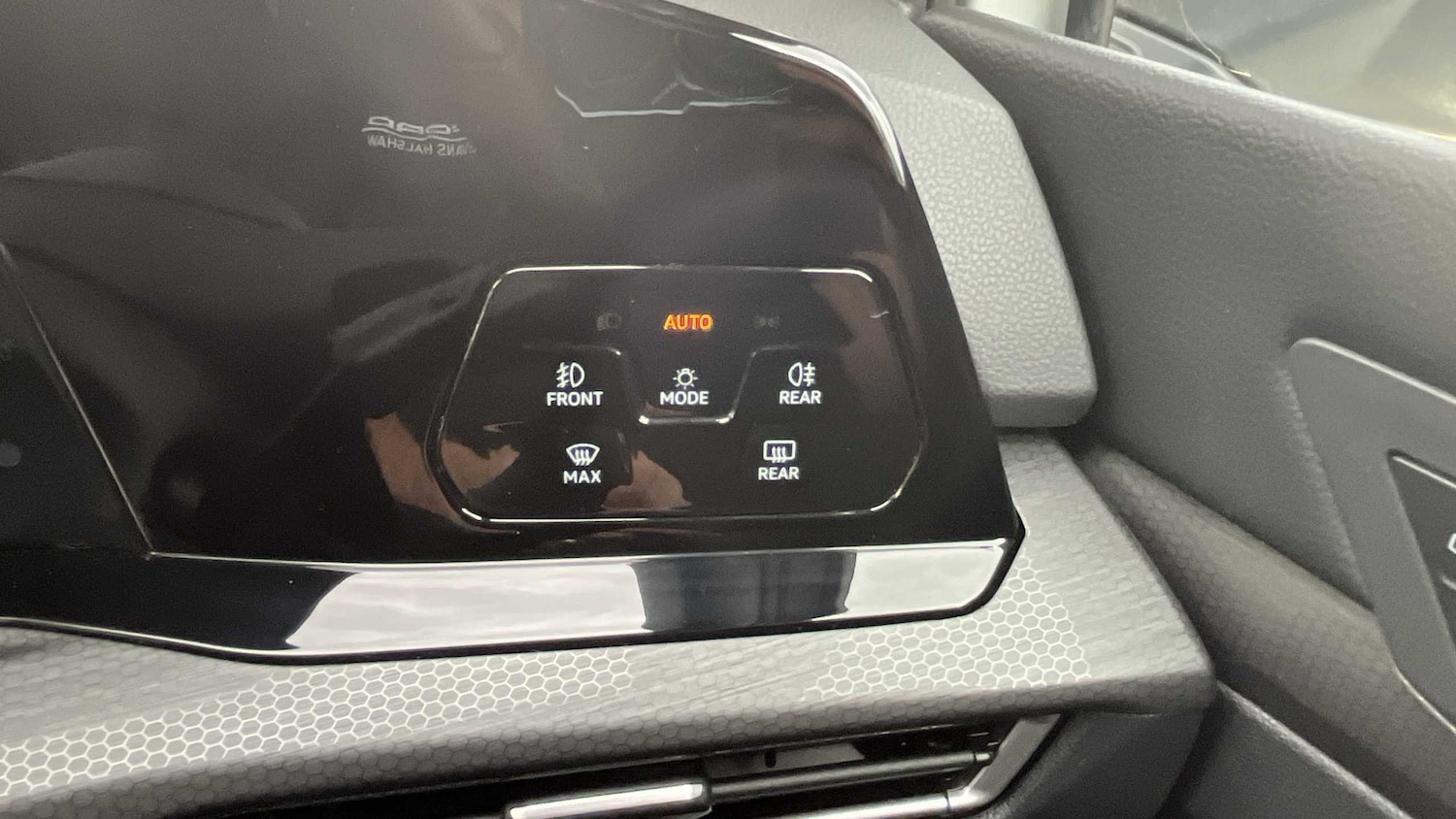 Used Volkswagen Golf 2021 for sale - 76390600: Photo 23