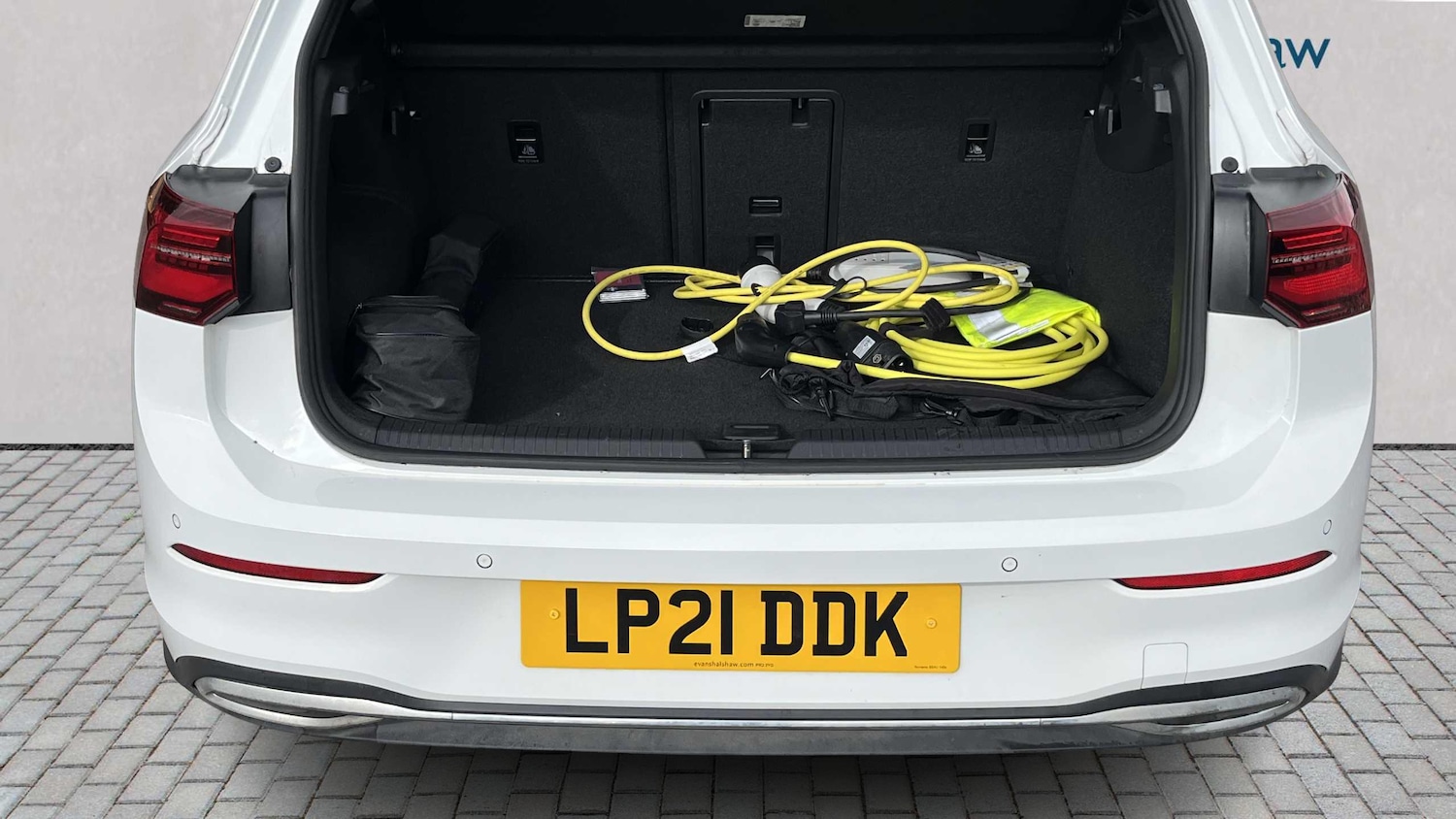 Used Volkswagen Golf 2021 for sale - 76390600: Photo 9