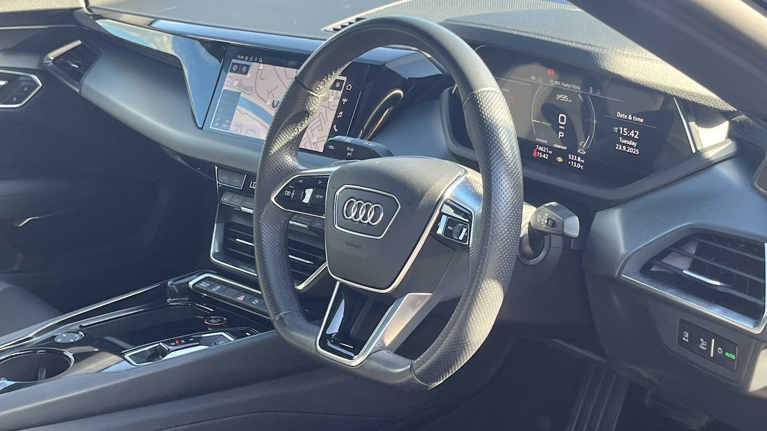 Used Audi e-tron GT 2022 for sale - 76045176: Photo 3