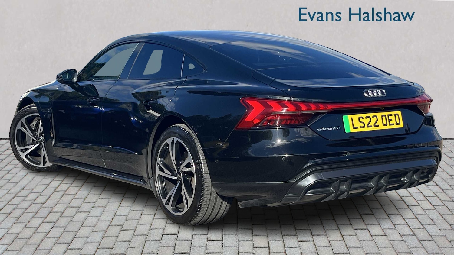 Used Audi e-tron GT 2022 for sale - 76045176: Photo 5