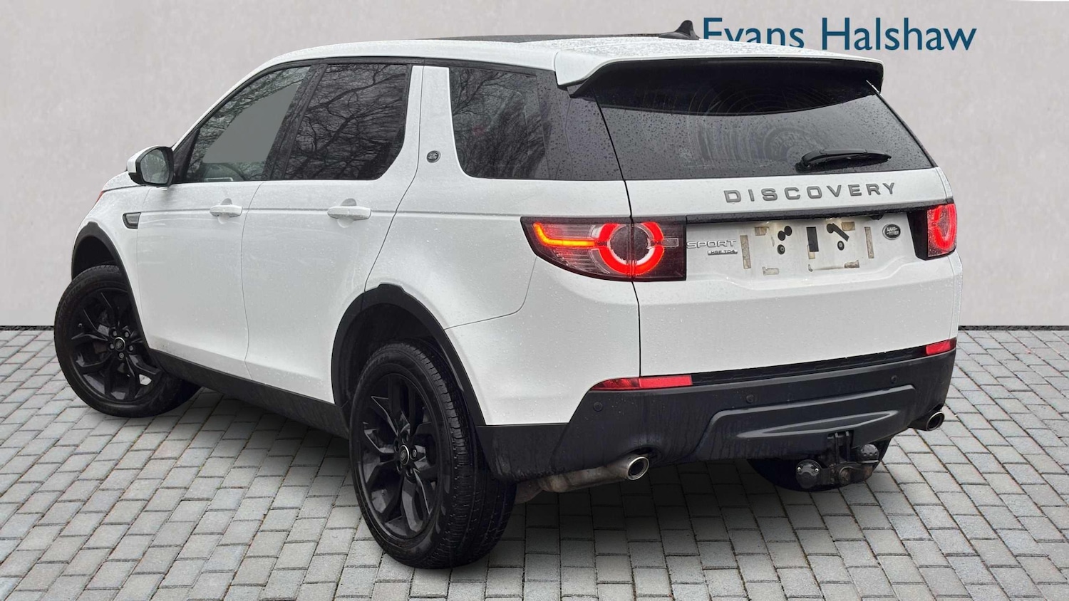 Used Land Rover Discovery Sport 2016 for sale - 77083126: Photo 5