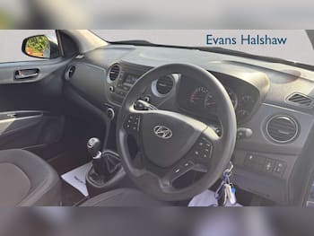 Used Hyundai i10 2017 for sale - 79671894: Photo
