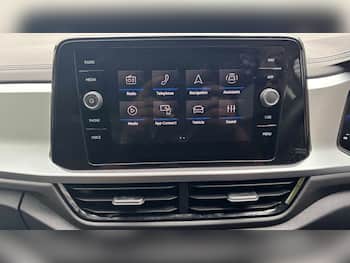 Used Volkswagen T-Roc 2025 for sale - 79671896: Photo