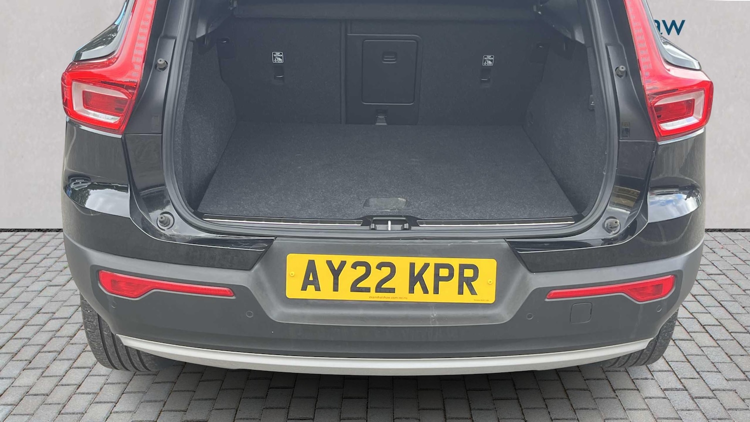 Used Volvo XC40 2022 for sale - 76170102: Photo 11