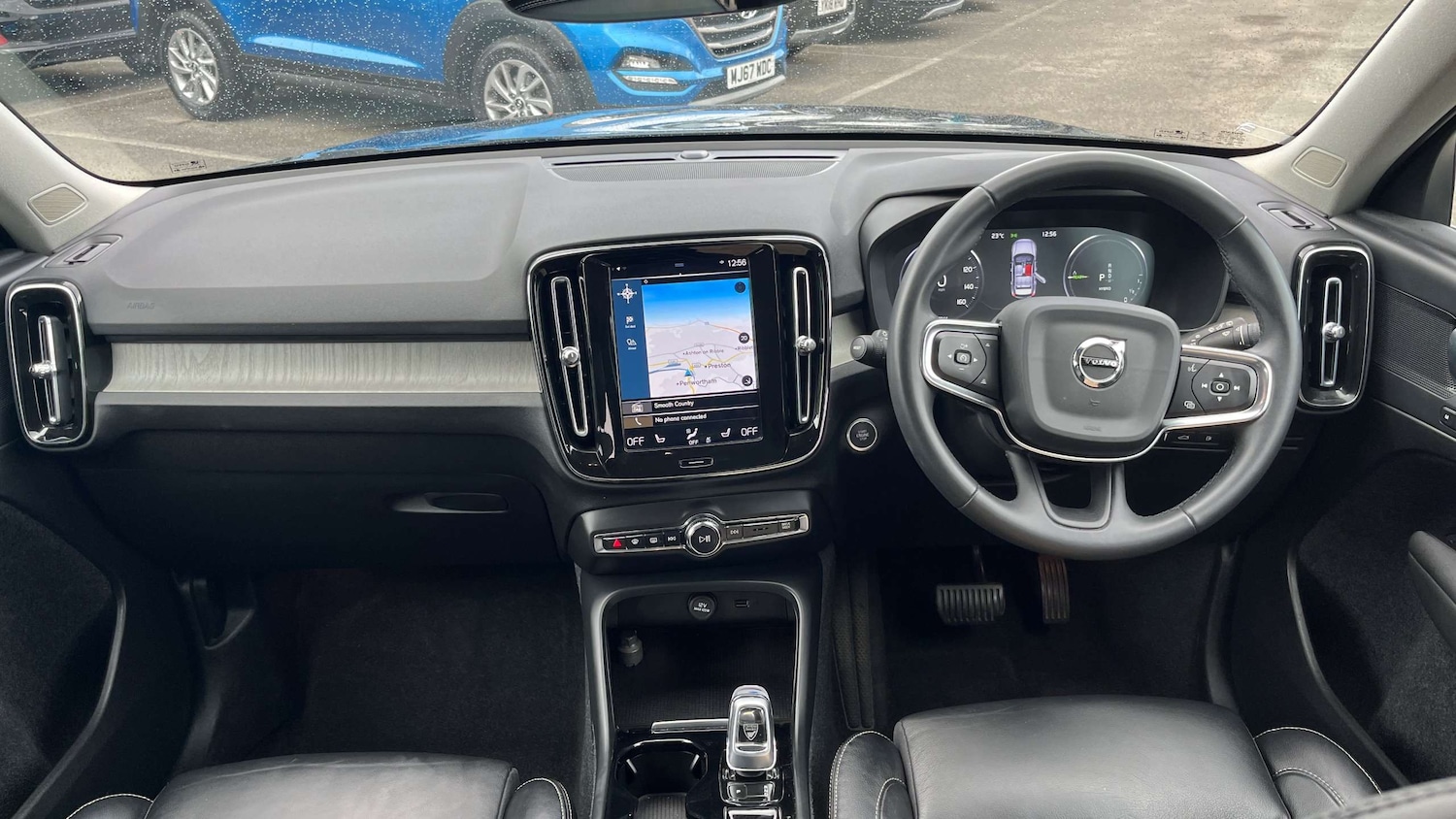 Used Volvo XC40 2022 for sale - 76170102: Photo 17