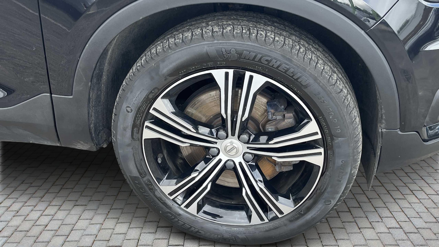 Used Volvo XC40 2022 for sale - 76170102: Photo 31