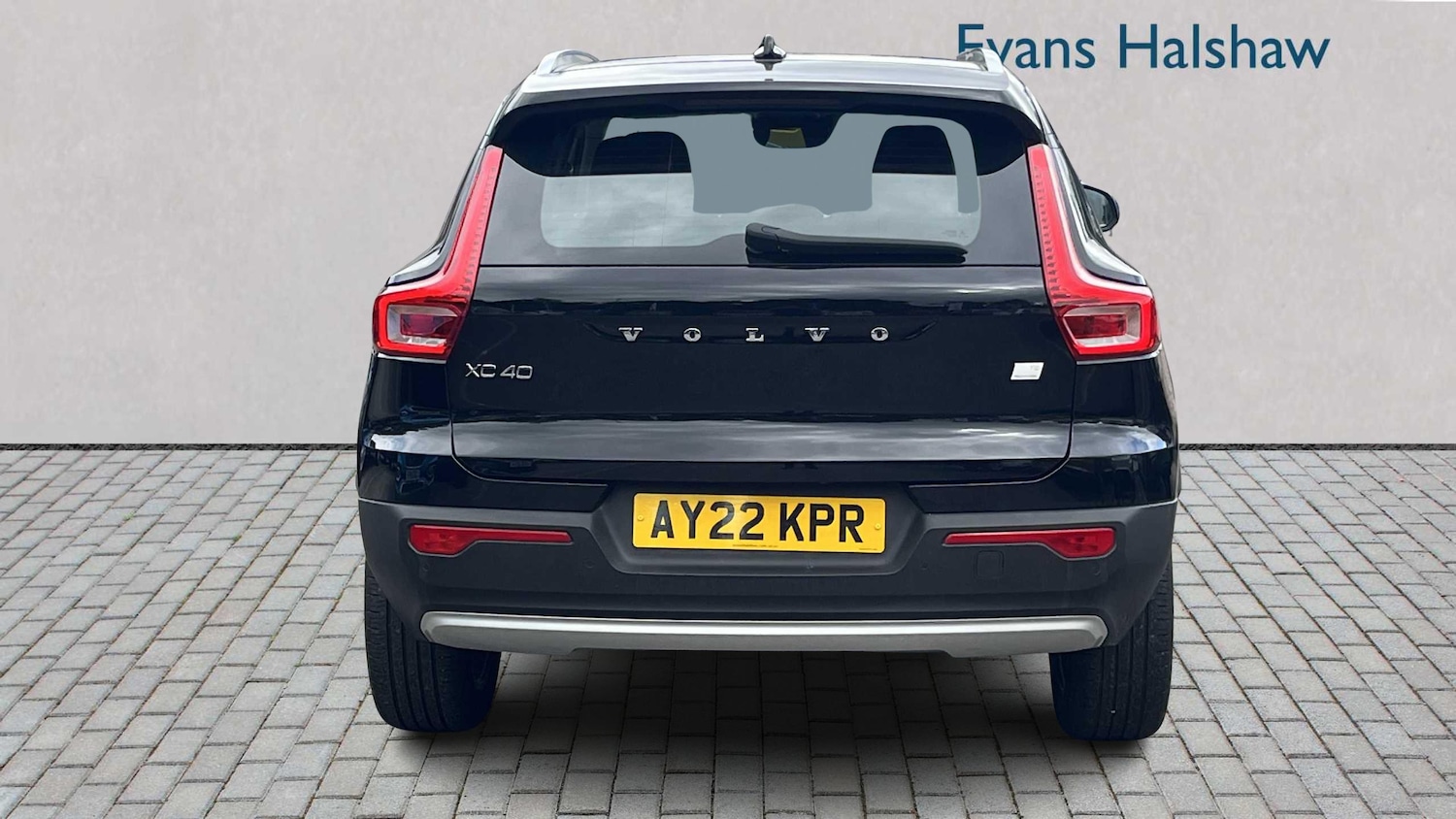 Used Volvo XC40 2022 for sale - 76170102: Photo 8