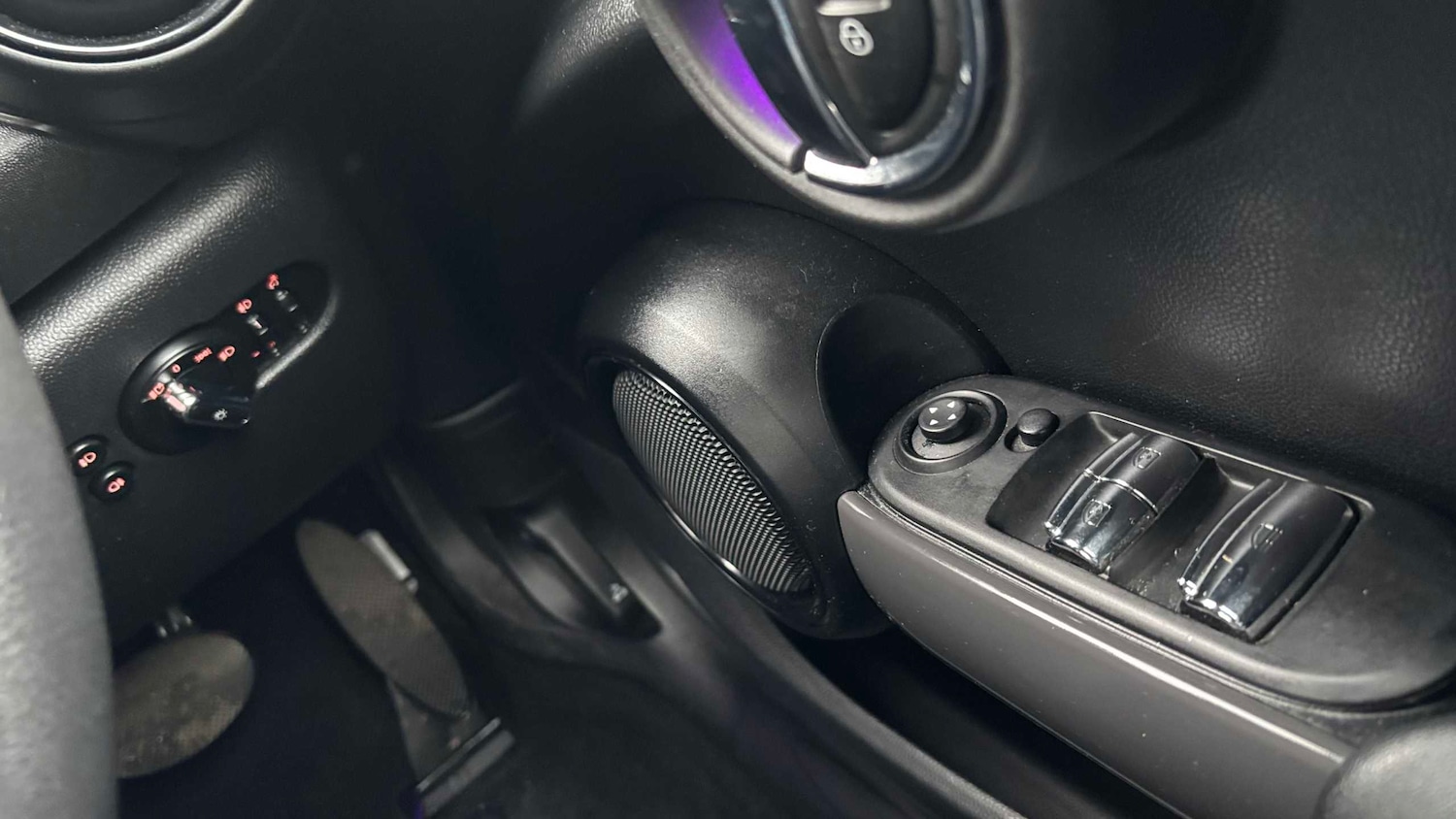 Used MINI Convertible 2020 for sale - 77540811: Photo 18