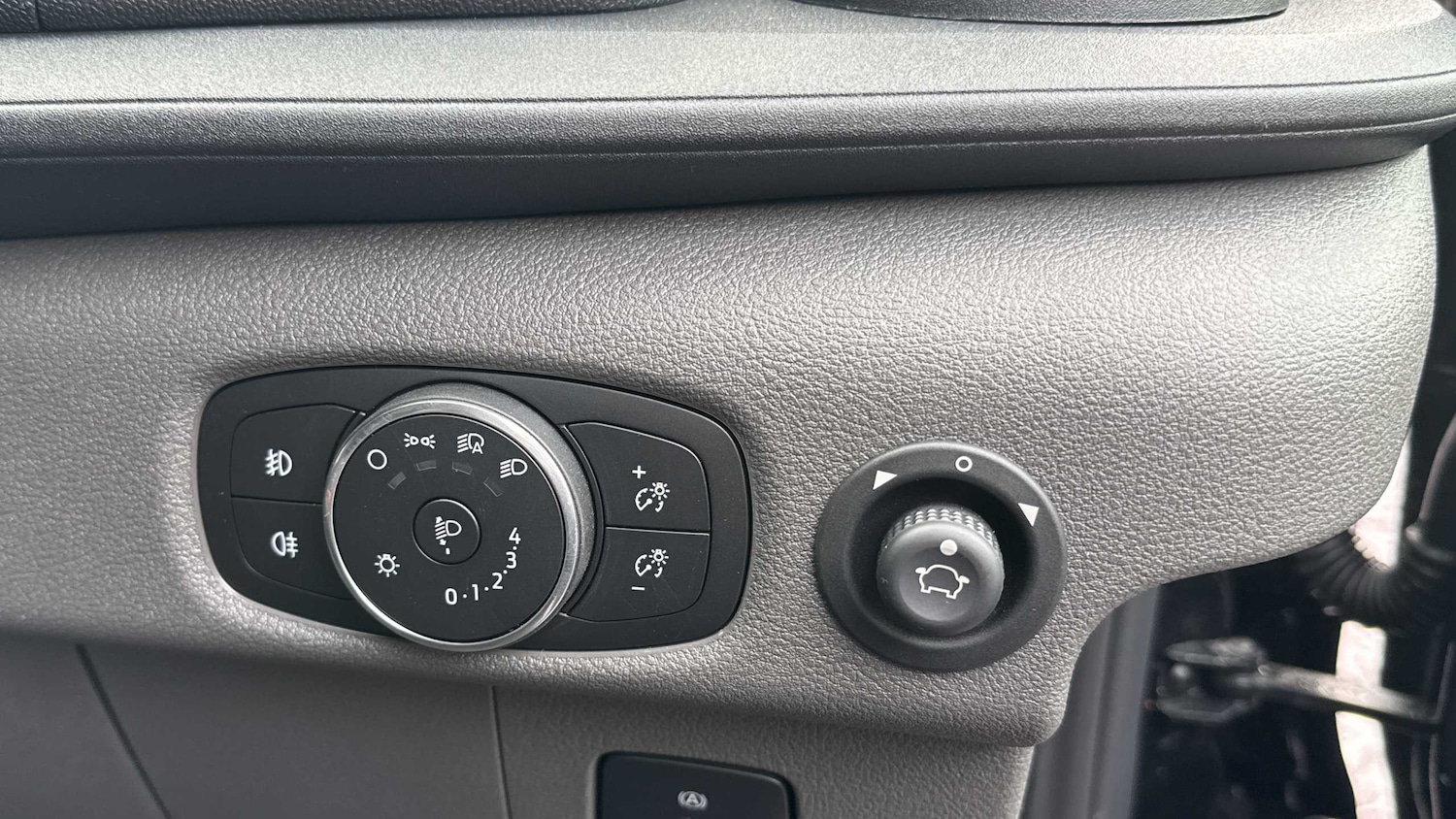 Used Ford E-Transit for sale - 76390678: Photo 30