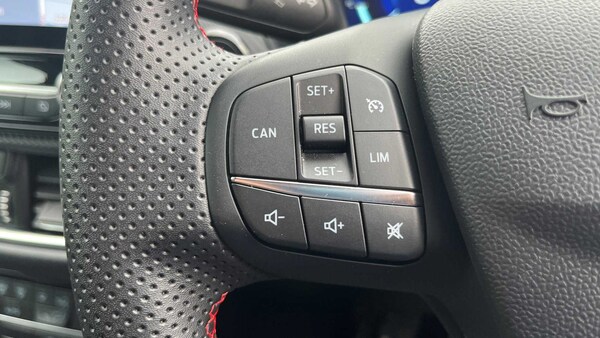Used Ford Puma 2023 for sale - 75530387: Photo 24