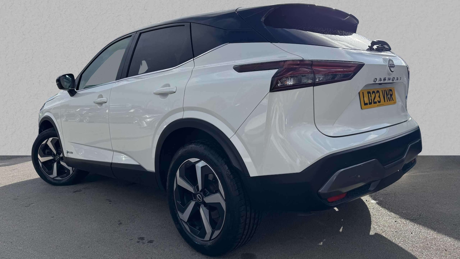 Used Nissan Qashqai 2023 for sale - 76789302: Photo 2