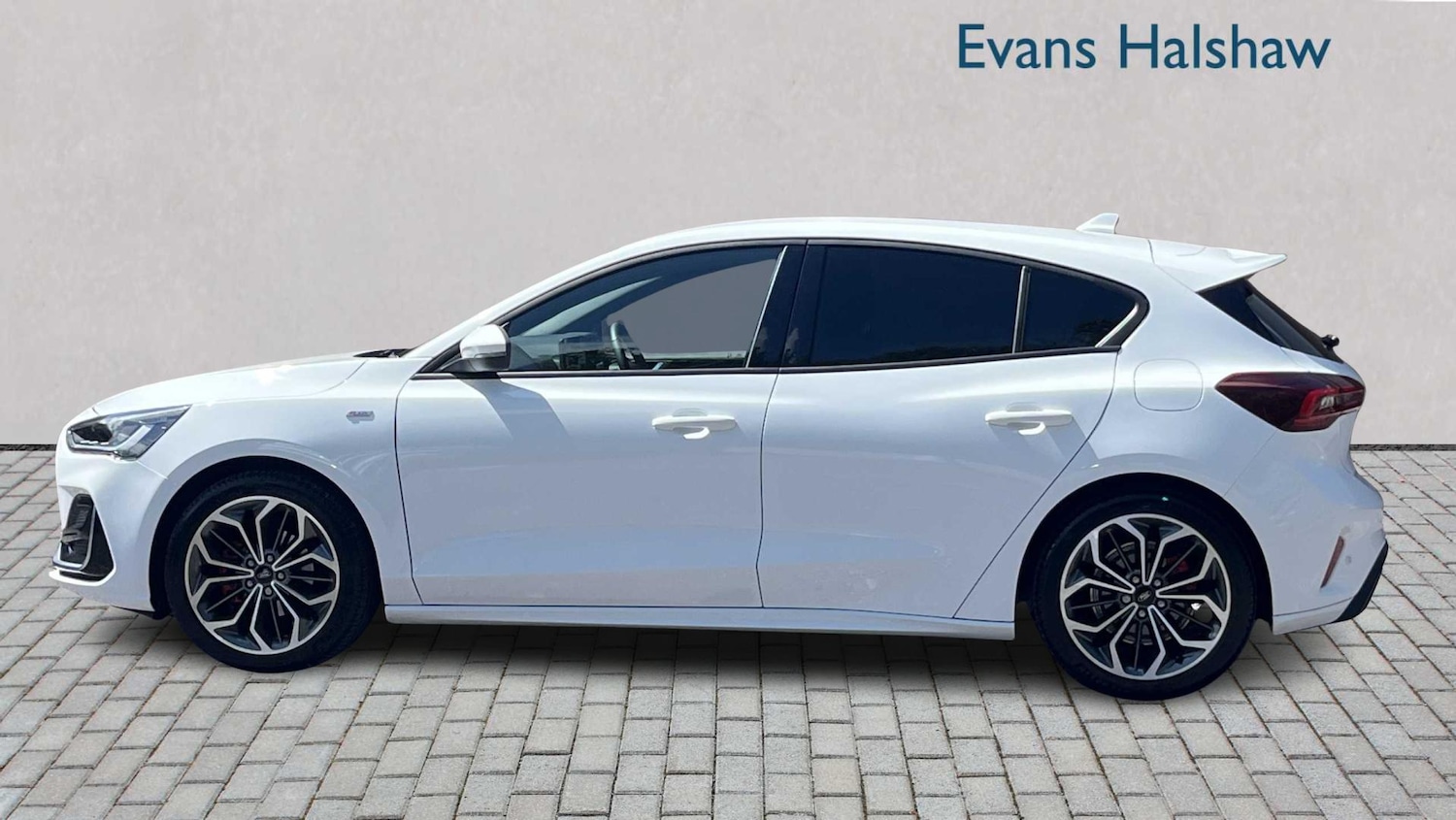 Used Ford Focus 2022 for sale - 76176904: Photo 6