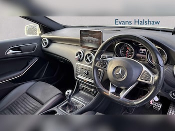 Used Mercedes-Benz A-Class 2016 for sale - 77219562: Photo