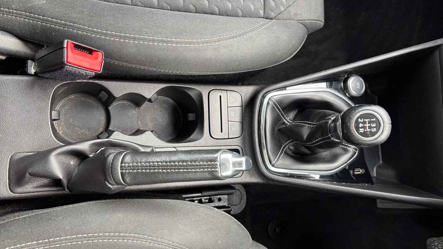 Used Ford Fiesta 2018 for sale - 78052242: Photo 16