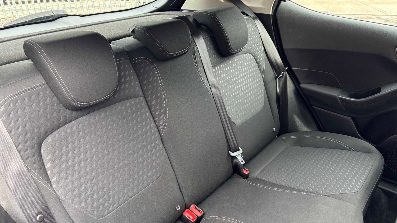 Used Ford Fiesta 2018 for sale - 78052242: Photo 17