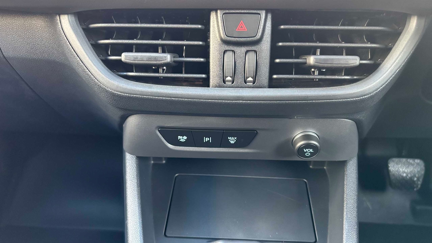 Used Ford Transit Courier 2025 for sale - 78010590: Photo 16