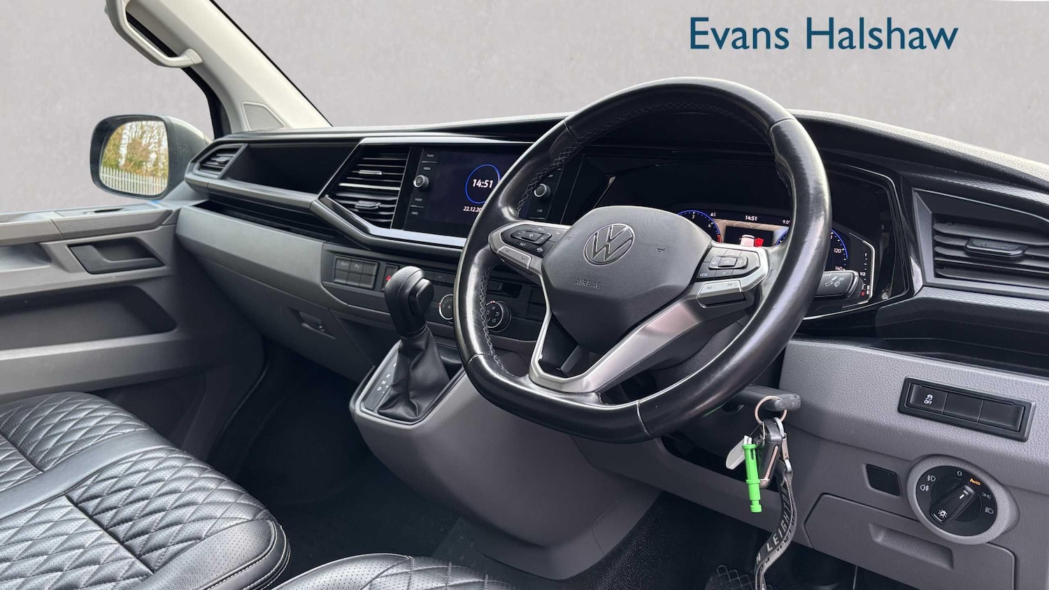 Used Volkswagen Transporter for sale - 77674882: Photo 11