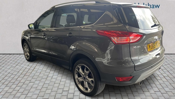Used Ford Kuga 2015 for sale - 76286435: Photo 2