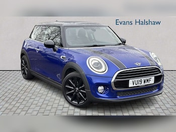 Used MINI Hatch 2019 for sale - 77810917: Photo