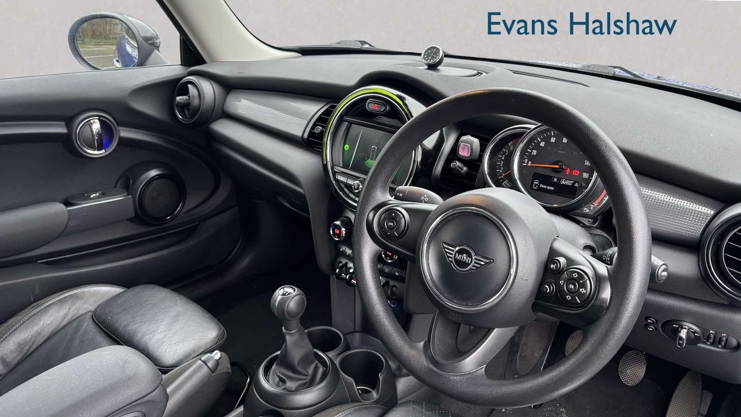 Used MINI Hatch 2019 for sale - 77810917: Photo 3