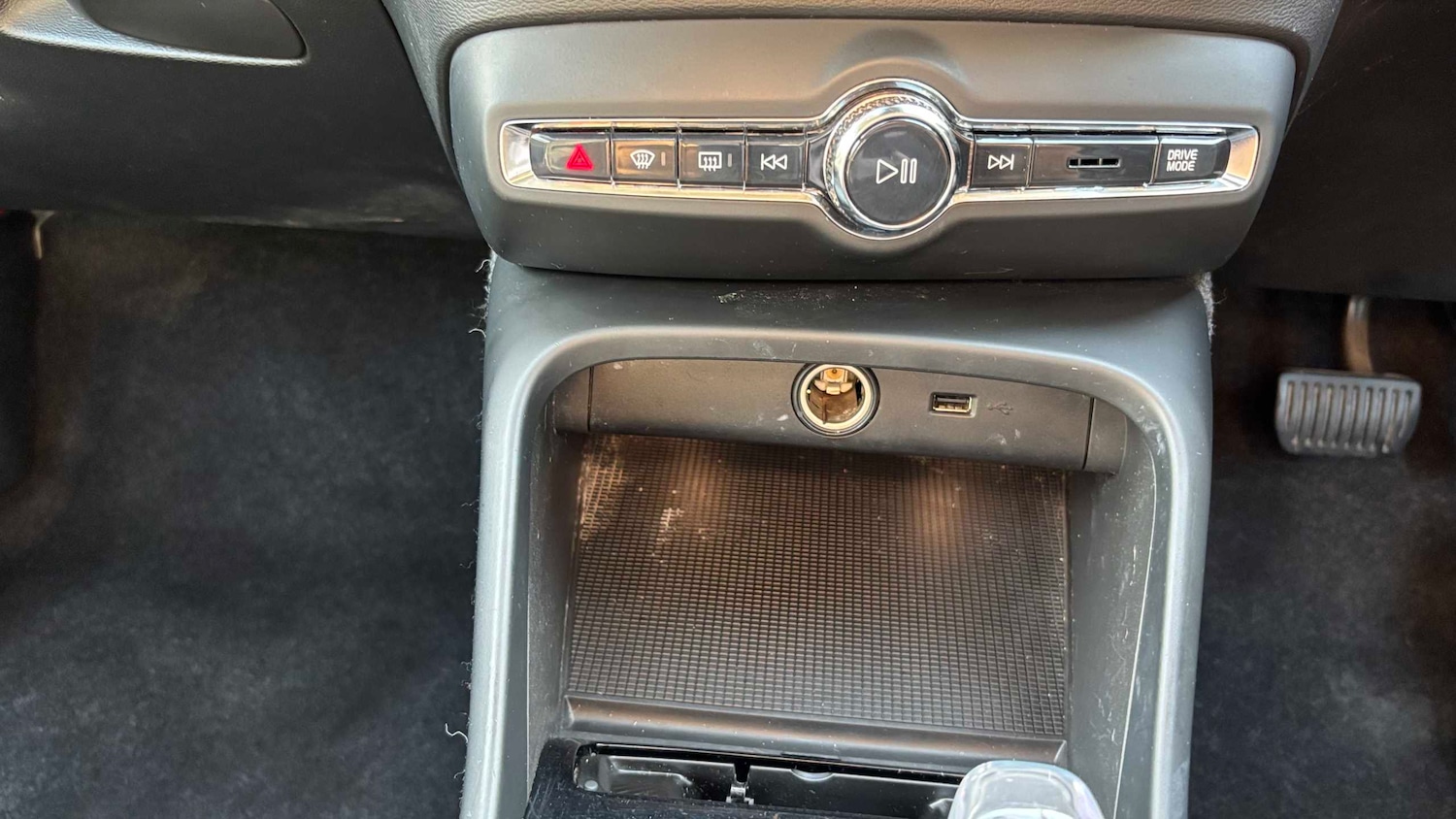 Used Volvo XC40 2021 for sale - 77996071: Photo 14