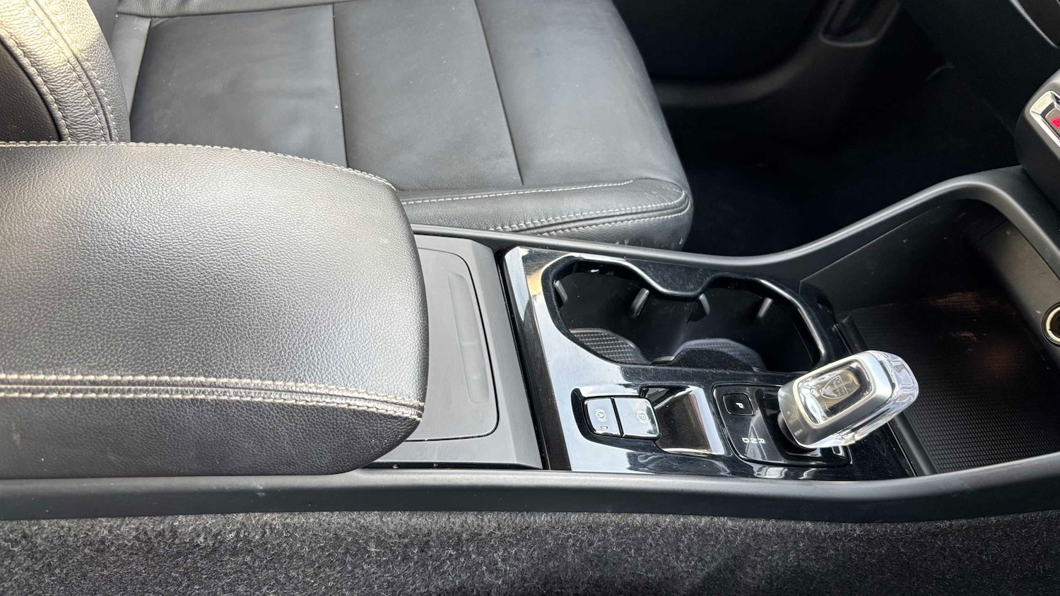 Used Volvo XC40 2021 for sale - 77996071: Photo 16