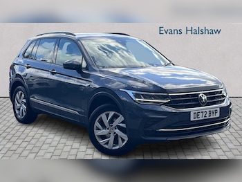 Volkswagen - Tiguan