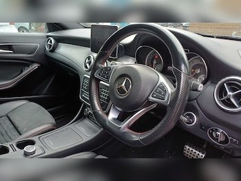 Used Mercedes-Benz GLA 2016 for sale - 76575939: Photo