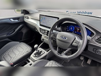 Used Ford Focus 2023 for sale - 78060335: Photo