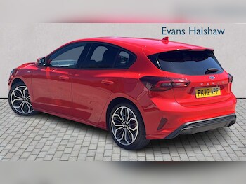 Used Ford Focus 2022 for sale - 76553205: Photo