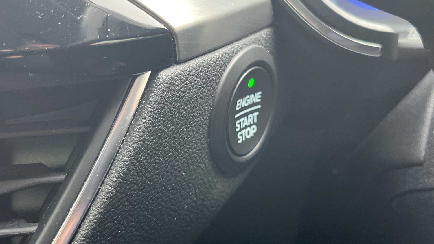 Used Ford Kuga 2022 for sale - 75639175: Photo 26