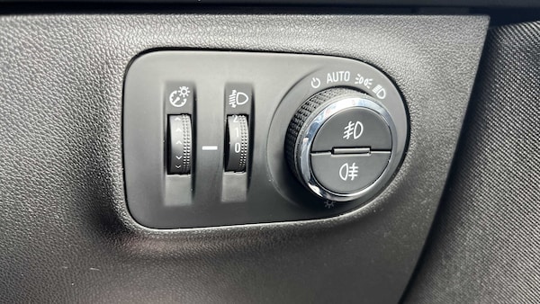 Used Vauxhall Corsa 2018 for sale - 76205099: Photo 21