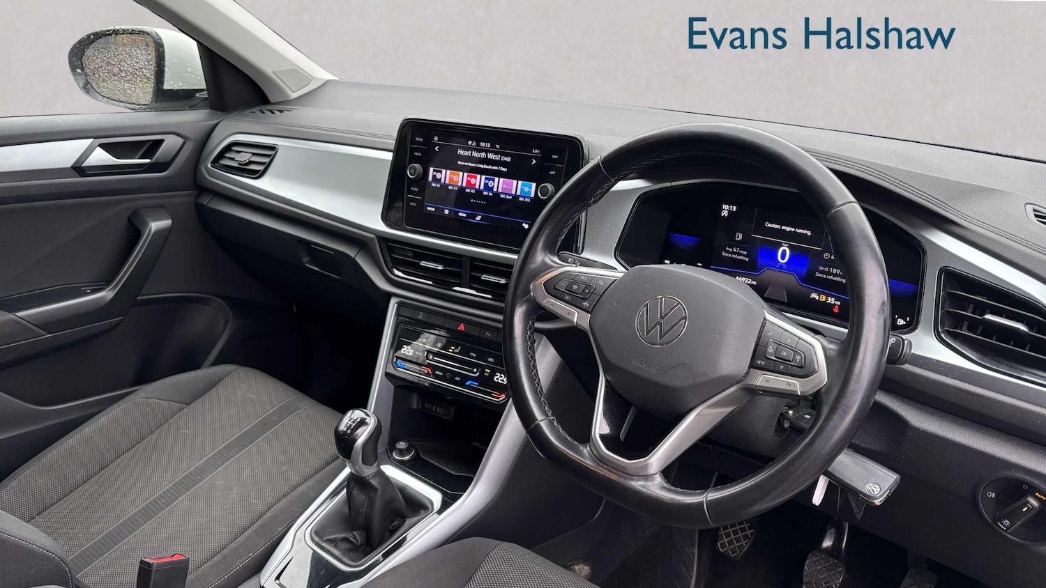 Used Volkswagen T-Roc 2023 for sale - 77500255: Photo 3