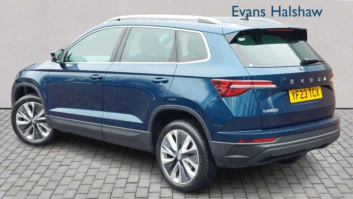 Used Skoda Karoq 2023 for sale - 78149082: Photo 3