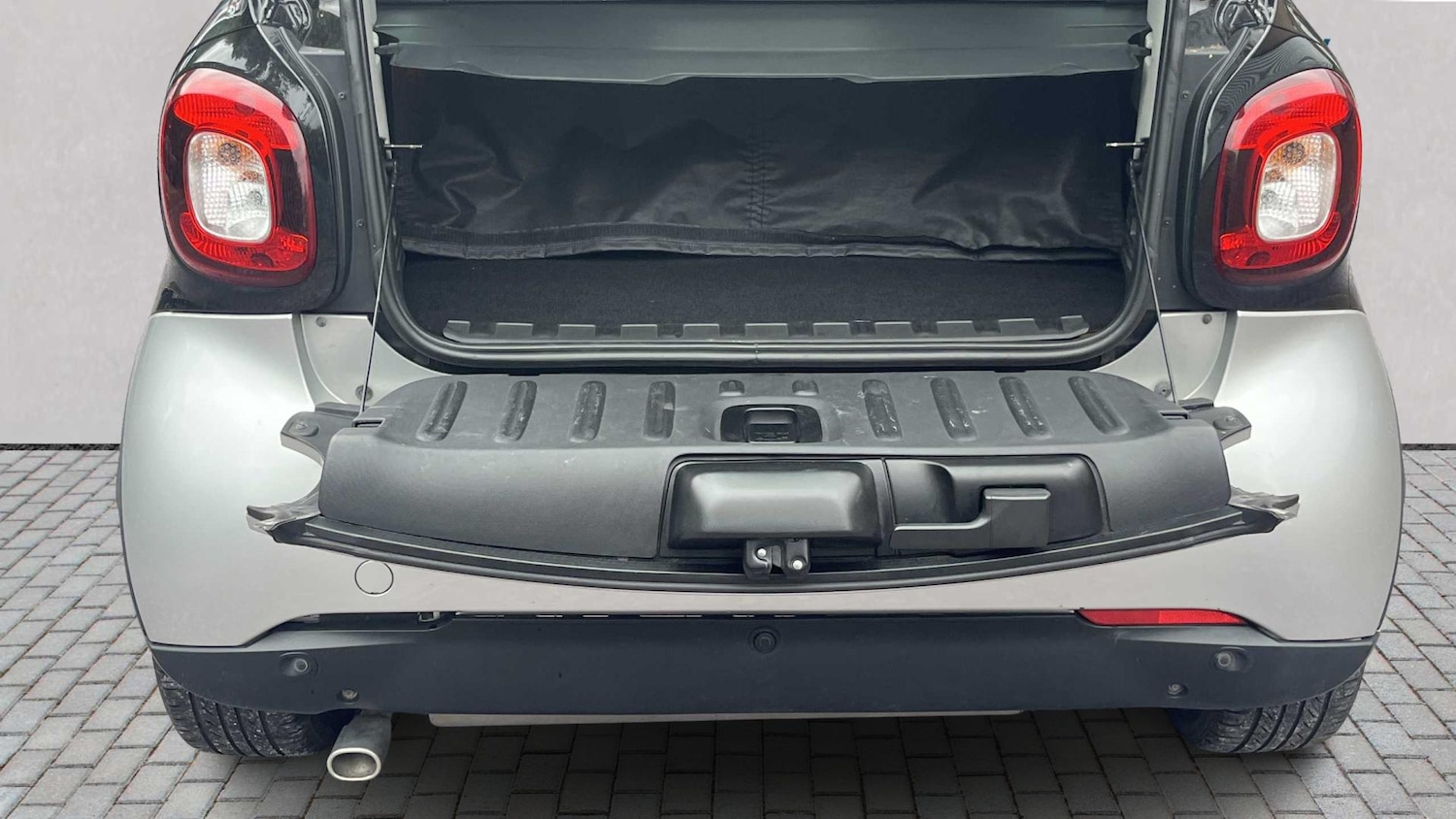 Used smart fortwo 2017 for sale - 76249034: Photo 11