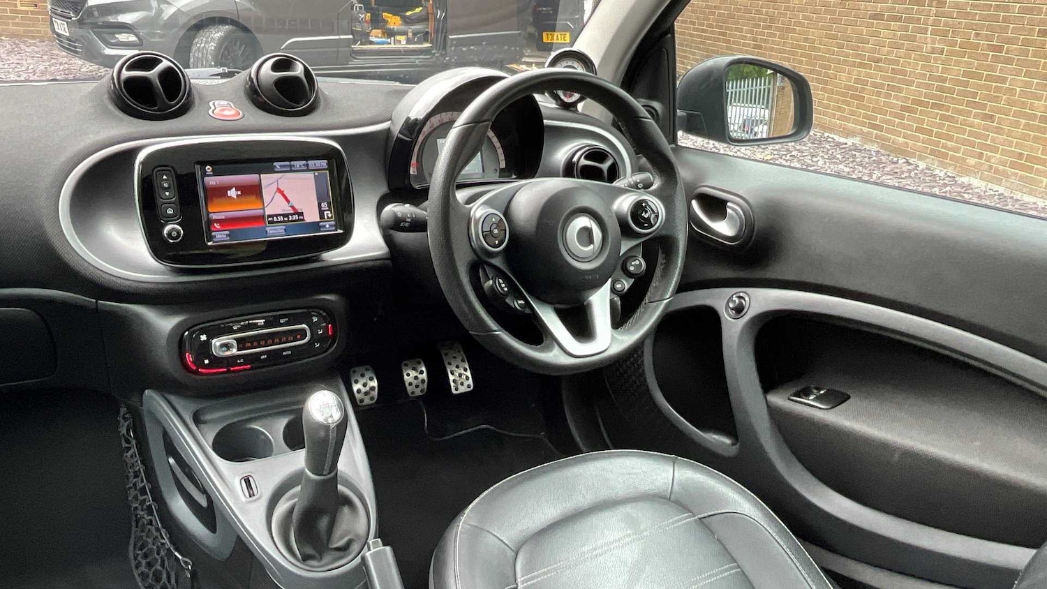 Used smart fortwo 2017 for sale - 76249034: Photo 14