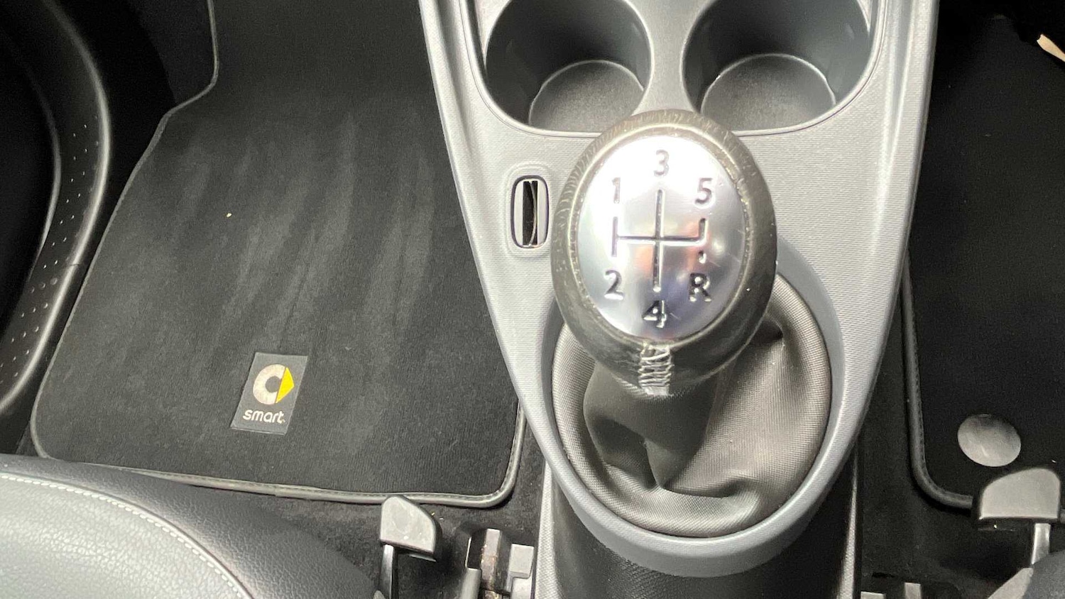 Used smart fortwo 2017 for sale - 76249034: Photo 19