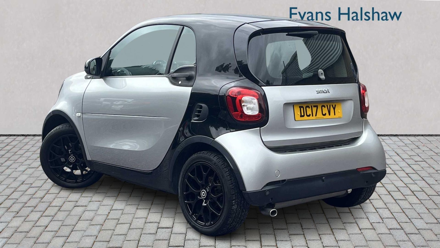 Used smart fortwo 2017 for sale - 76249034: Photo 4