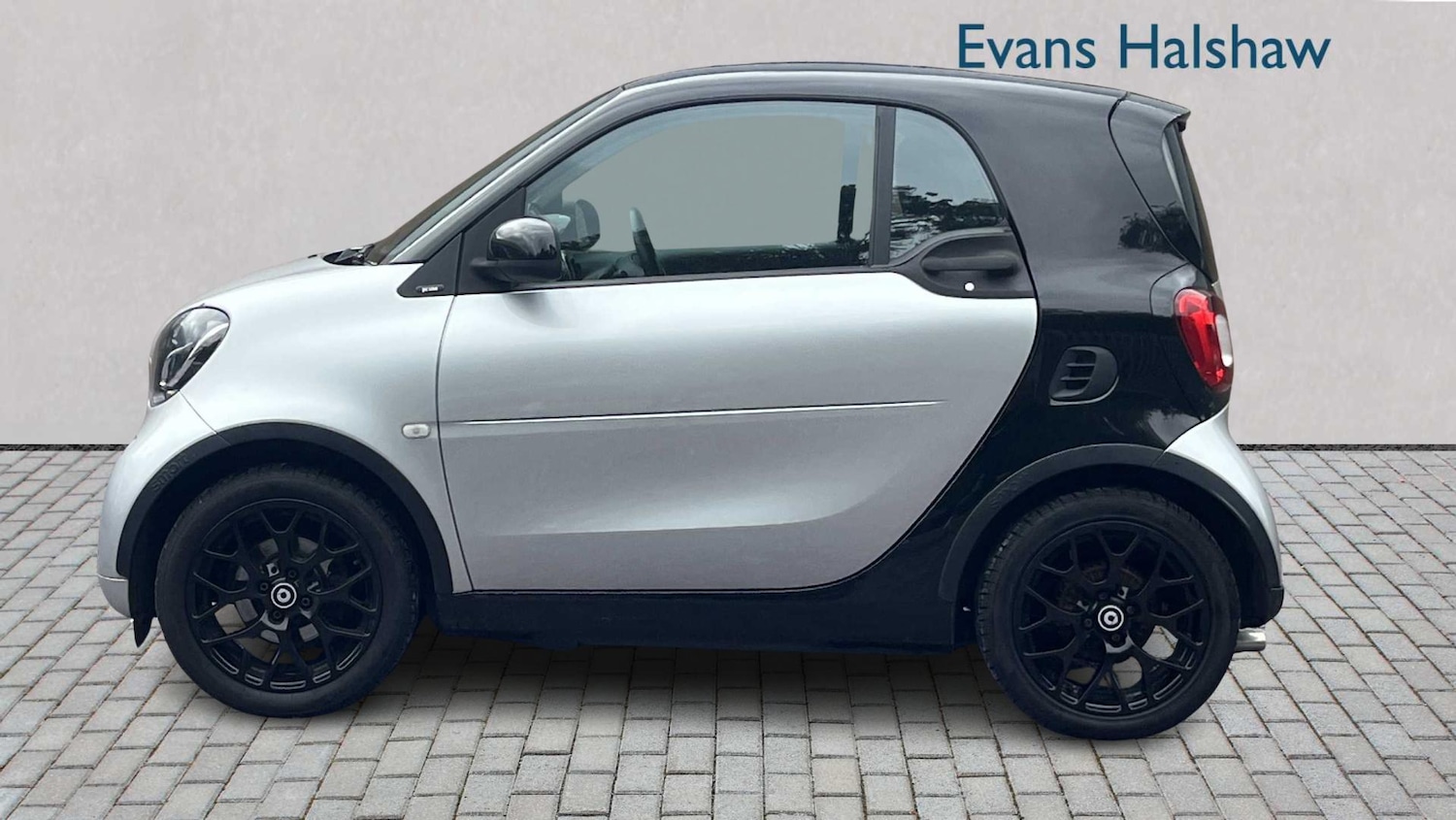 Used smart fortwo 2017 for sale - 76249034: Photo 6