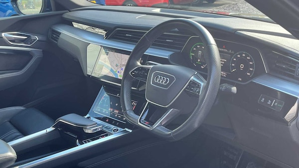 Used Audi e-tron 2021 for sale - 75317489: Photo 13