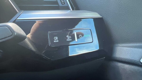 Used Audi e-tron 2021 for sale - 75317489: Photo 28