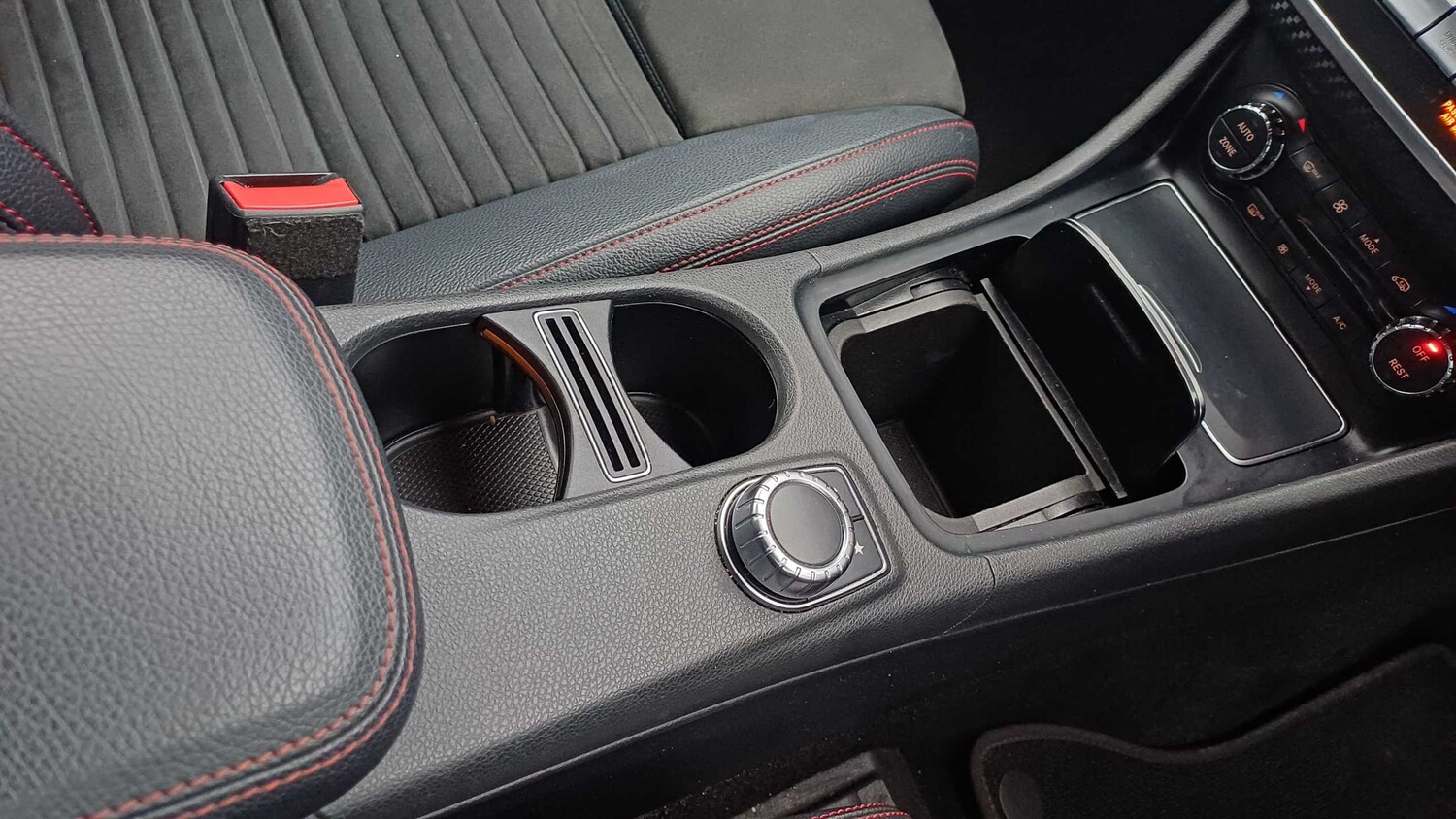 Used Mercedes-Benz A-Class 2017 for sale - 77294294: Photo 16