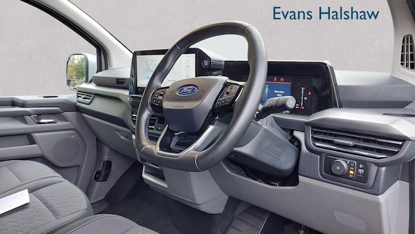Used Ford Tourneo Custom 2024 for sale - 76329164: Photo 3