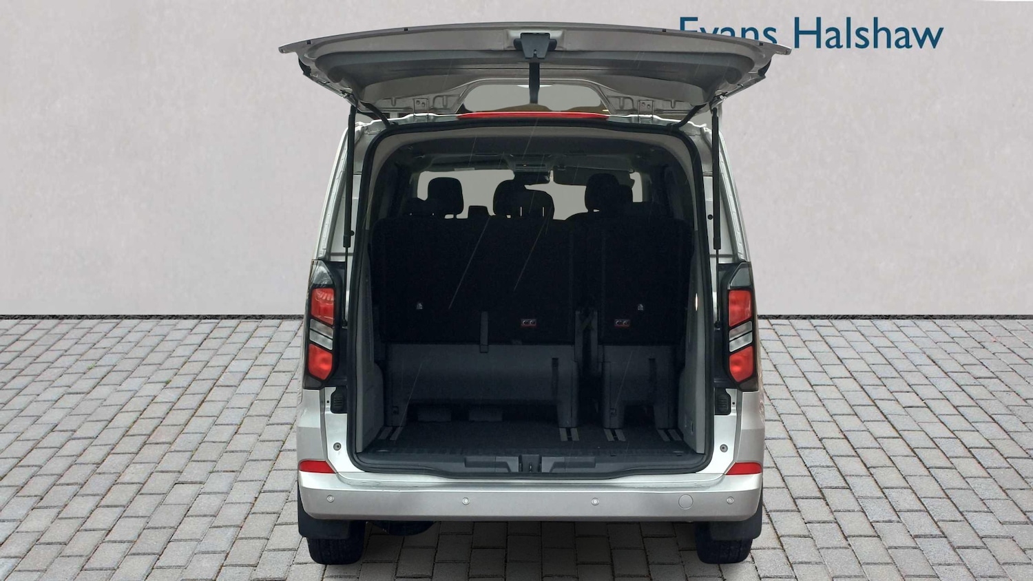 Used Ford Tourneo Custom 2024 for sale - 76329164: Photo 9