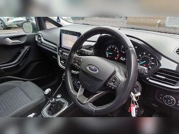 Used Ford Fiesta 2019 for sale - 76460413: Photo