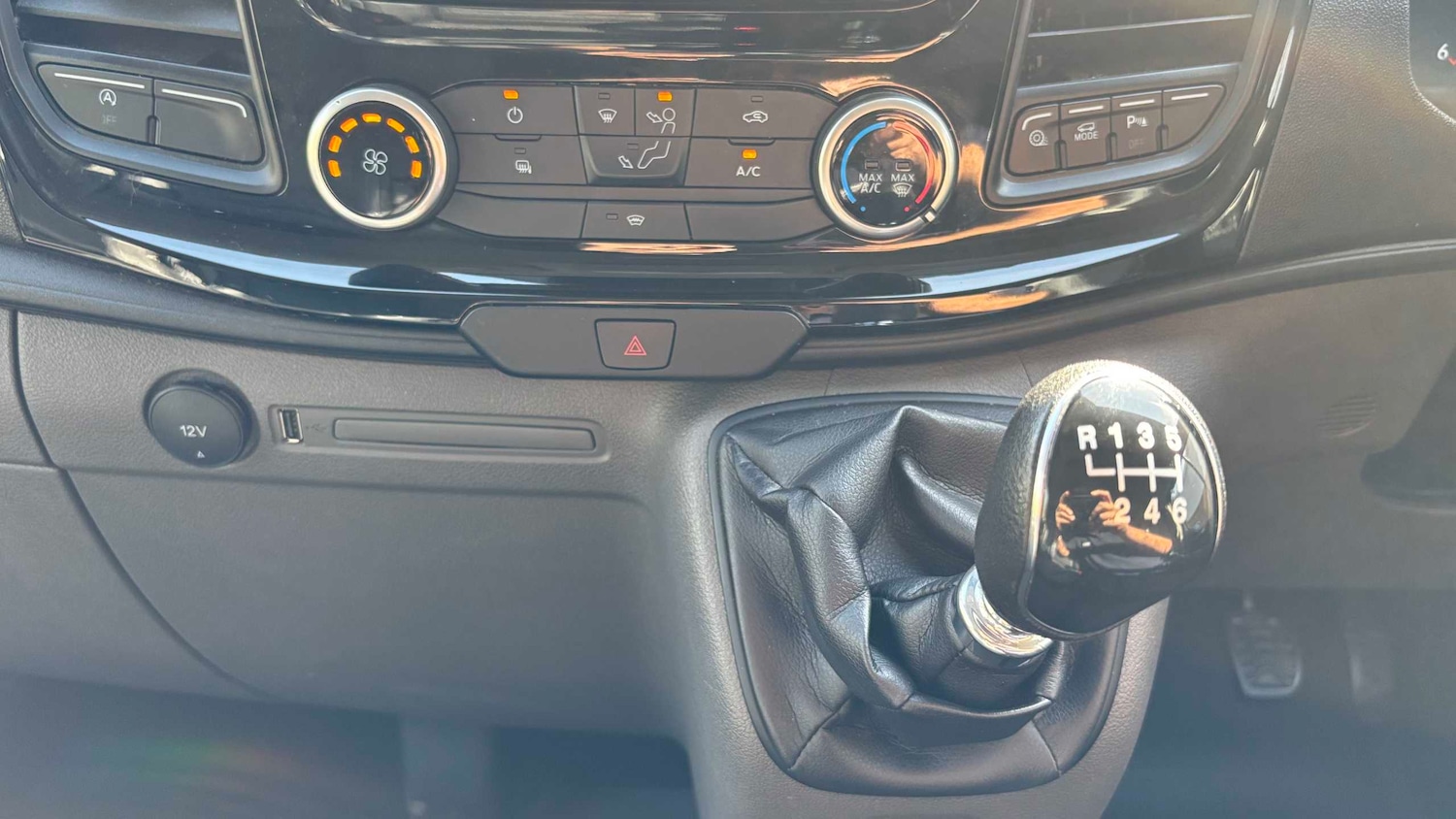 Used Ford Transit Custom 2022 for sale - 78187940: Photo 14