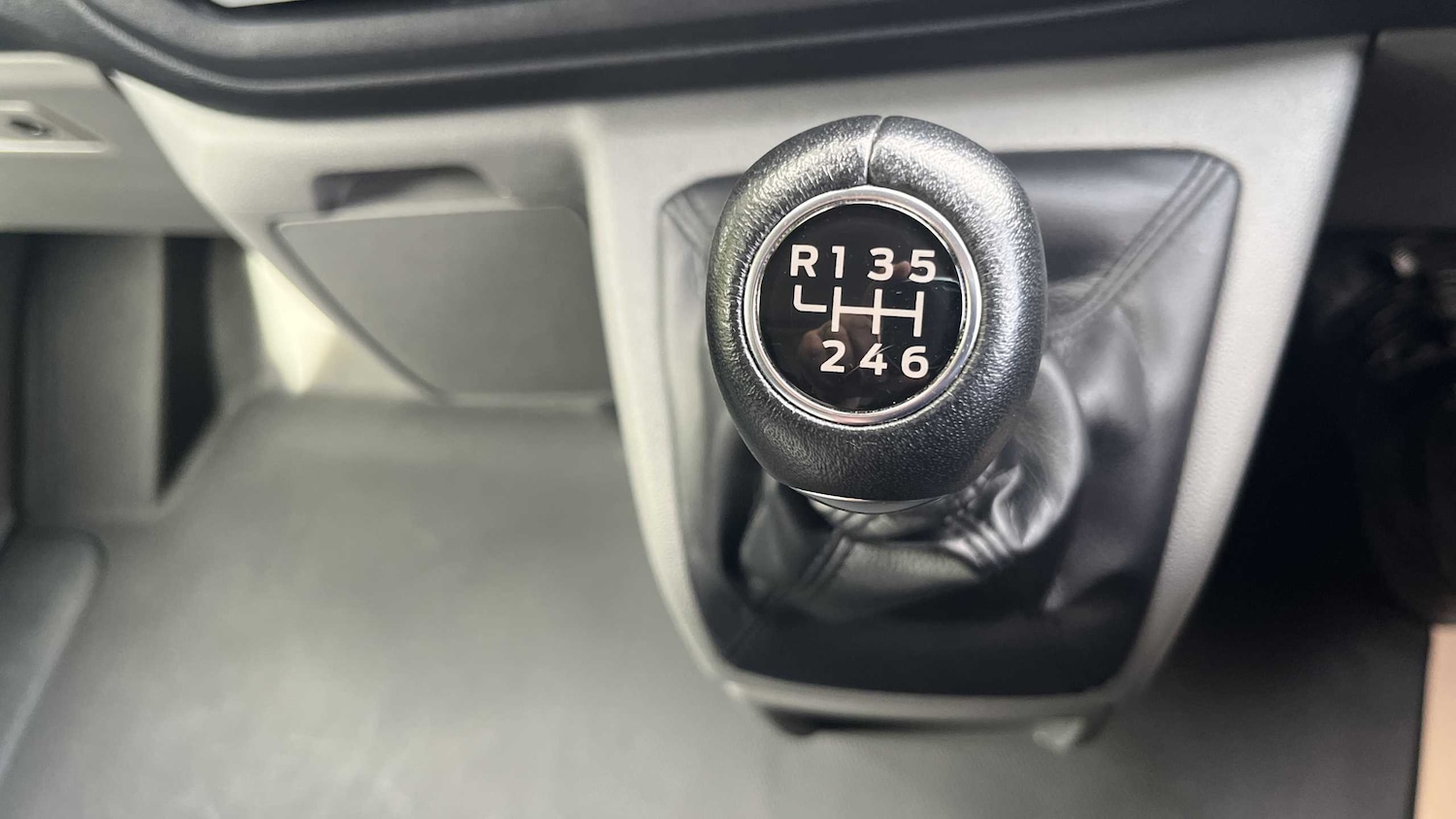 Used Ford Transit Custom 2024 for sale - 75639172: Photo 19