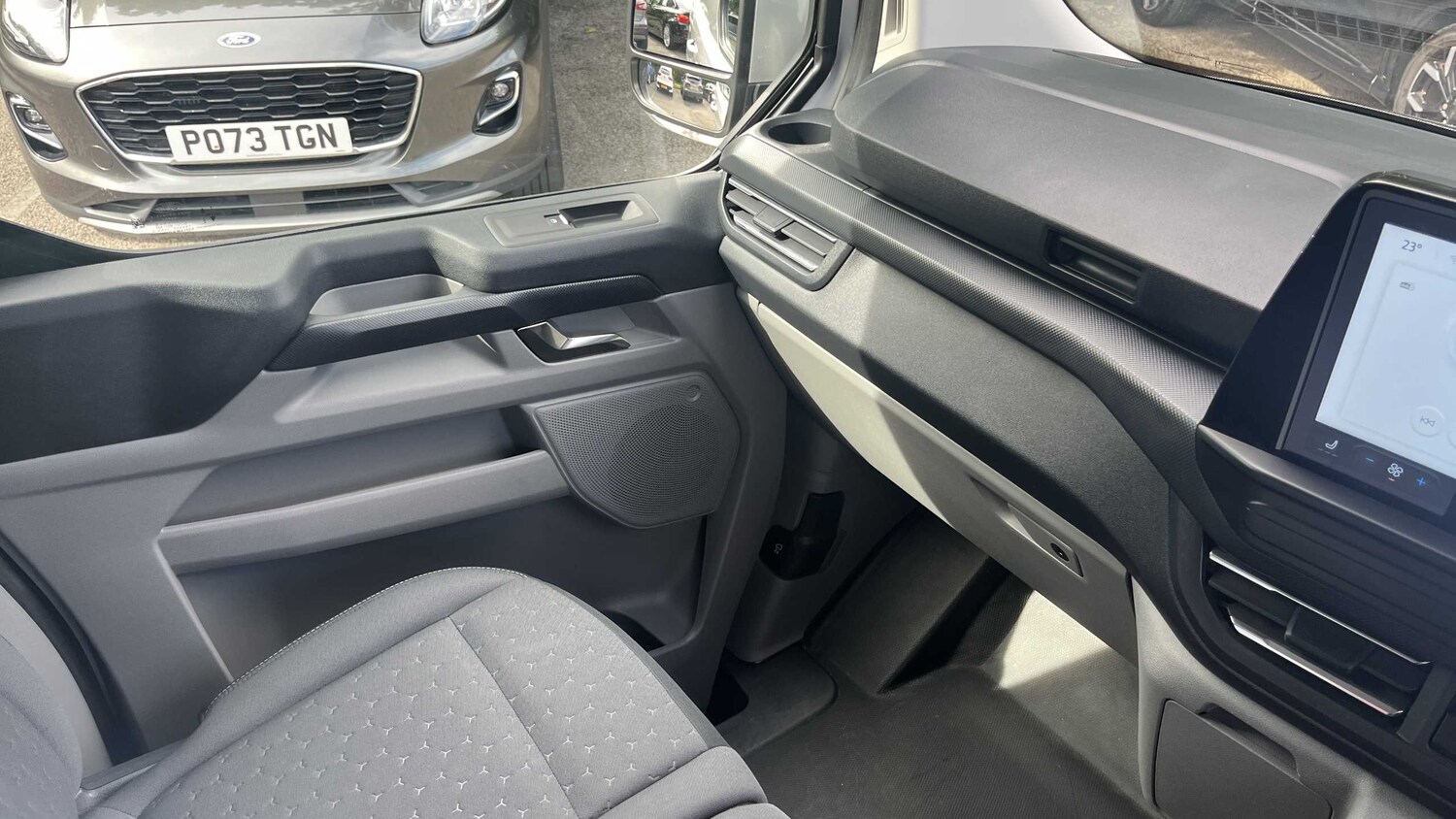 Used Ford Transit Custom 2024 for sale - 75639172: Photo 28