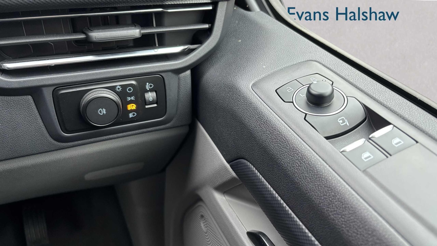 Used Ford E-Transit Custom for sale - 78010115: Photo 18